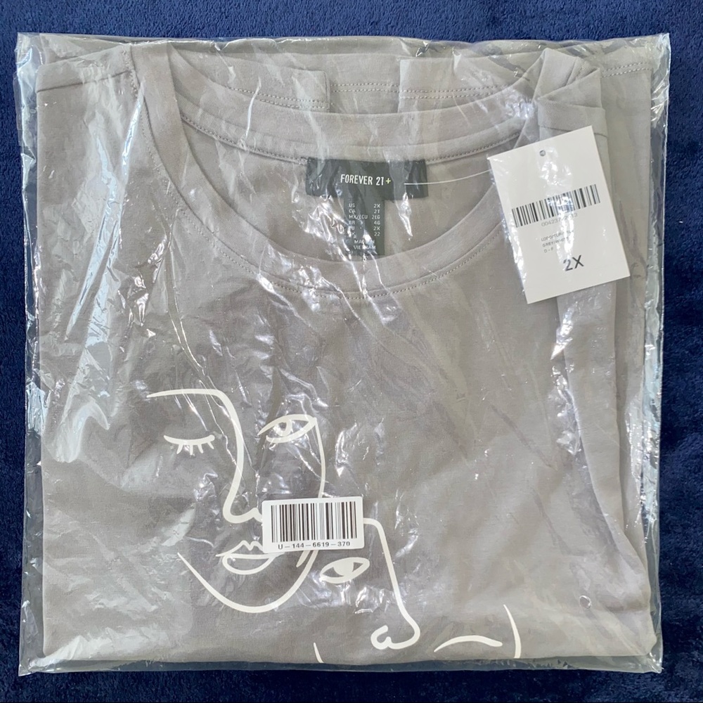 Forever 21 Faces Graphic Tee Plus Size